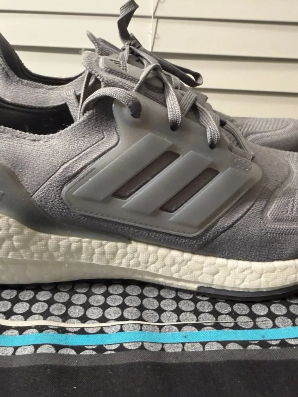 Adidas Ultraboost 22, men's US 9.5 / UK 9 / EU 43⅓.